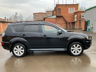 2011 Mitsubishi Outlander II Рестайлинг, чёрный, 1450000 рублей, вид 4