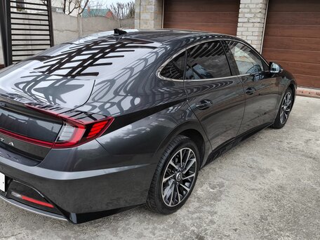 2021 Hyundai Sonata VIII (DN8), чёрный, 2645000 рублей, вид 5