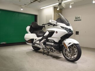 2019 Honda GL 1800 Gold Wing, белый, 1693000 рублей, вид 2