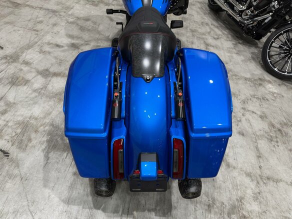 2026 Harley-Davidson CVO Road Glide, синий - вид 20