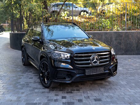 2026 Mercedes-Benz GLS 450 II (X167) Рестайлинг, чёрный, 17250000 рублей, вид 3