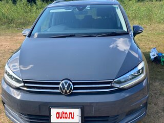 2021 Volkswagen Touran II, серый, 1870000 рублей, вид 1