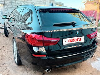 2018 BMW 5 серии 520d xDrive VII (G30/G31/G38), чёрный, 2600000 рублей, вид 3