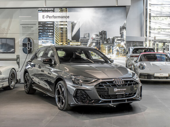 2025 Audi A3 35 TFSI IV (8Y) Рестайлинг, серый - вид 1