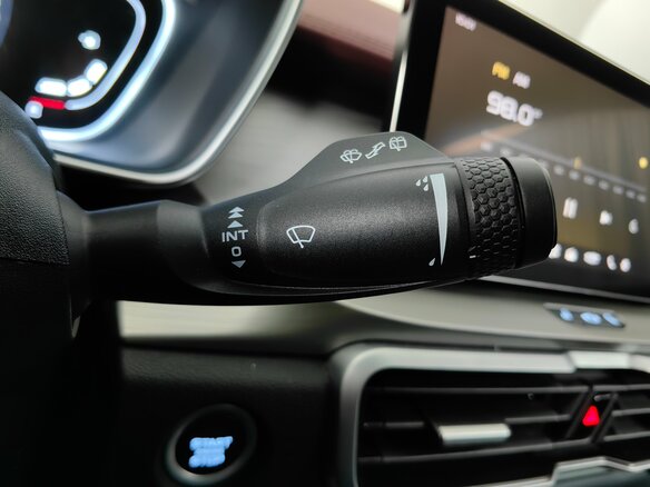 2023 Geely Coolray I, серый, 1599000 рублей - вид 14