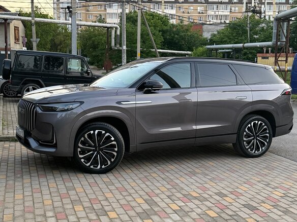 2024 Jaecoo J8, серый, 3700000 рублей - вид 5
