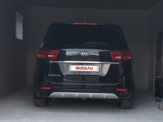 2020 Kia Carnival III, чёрный, 2700000 рублей, вид 2