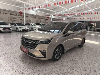 2022 Wuling Jiachen, бежевый, 1115008 рублей, вид 1