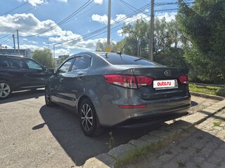 2017 Kia Rio III Рестайлинг, серый, 1125000 рублей, вид 5