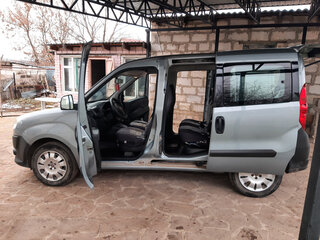 2011 Fiat Doblo II, серый, 1350000 рублей, вид 4