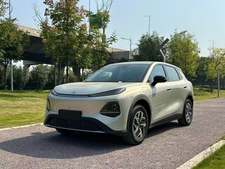 2026 Changan Qiyuan Q05 51.9 kWh II, золотистый, 1670000 рублей, вид 1