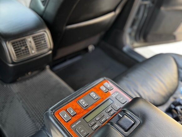 2002 Lexus LS 430 III, серый, 1150000 рублей - вид 14