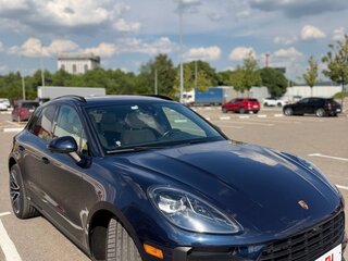 2020 Porsche Macan I Рестайлинг, синий, 3699000 рублей, вид 5