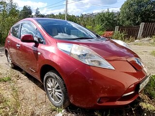 2012 Nissan Leaf (EM61) I (ZE0/AZE0), пурпурный, 710000 рублей, вид 4