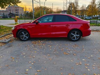 2016 Audi A3 III (8V) Рестайлинг, красный, 1900000 рублей, вид 5