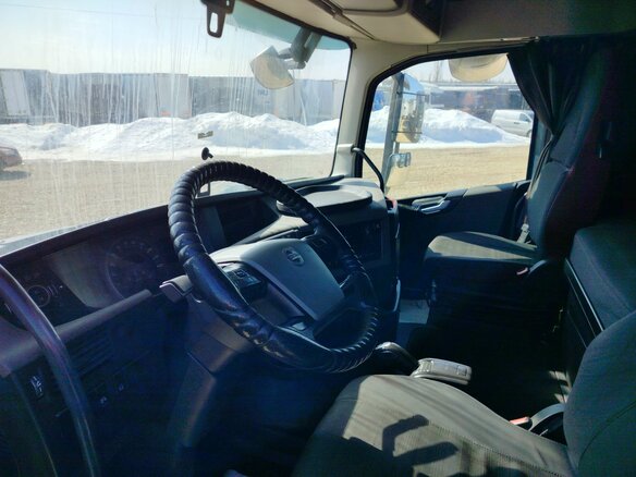 2019 Volvo FH, синий, 6796800 рублей - вид 7