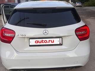 2014 Mercedes-Benz A-Класс 180 III (W176), белый, 1000000 рублей, вид 4