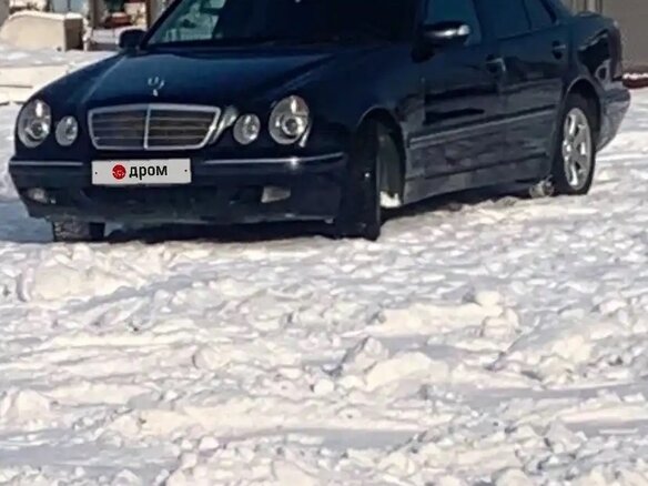 2001 Mercedes-Benz E-Класс 240 II (W210, S210) Рестайлинг, синий, 744000 рублей - вид 2