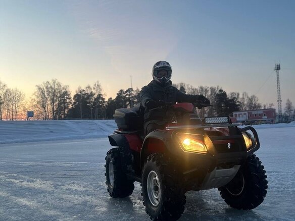 2009 Honda TRX 680 (Rincon), красный, 783000 рублей