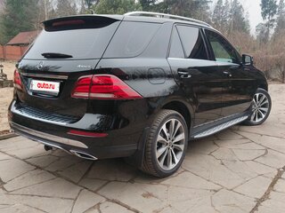 2017 Mercedes-Benz GLE 300 I (W166), чёрный, 3199000 рублей, вид 4
