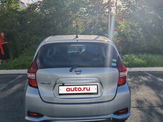2017 Nissan Note II Рестайлинг, серебристый, 960000 рублей, вид 5