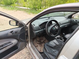 2006 Skoda Octavia I (A4) Рестайлинг, серый, 360000 рублей, вид 5