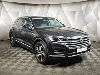 2020 Volkswagen Touareg III, чёрный, 4730000 рублей, вид 3