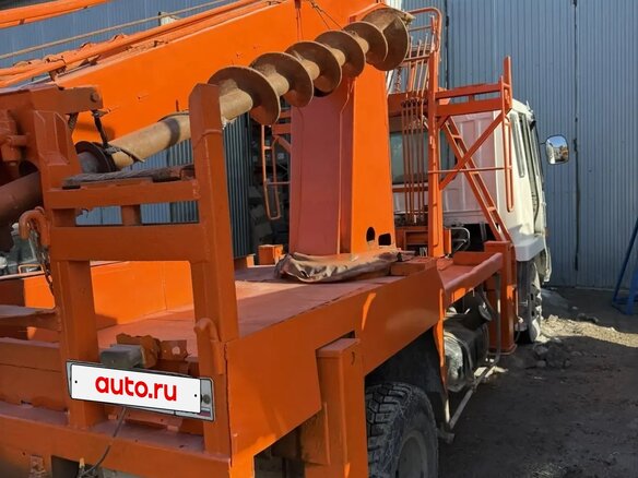 1982 Mitsubishi MF61D, белый, 5200000 рублей - вид 7