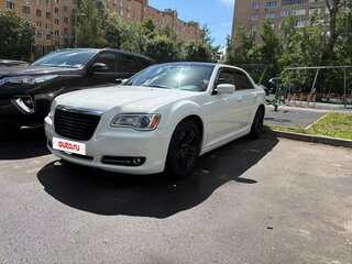 2012 Chrysler 300C II, белый, 1199000 рублей, вид 2