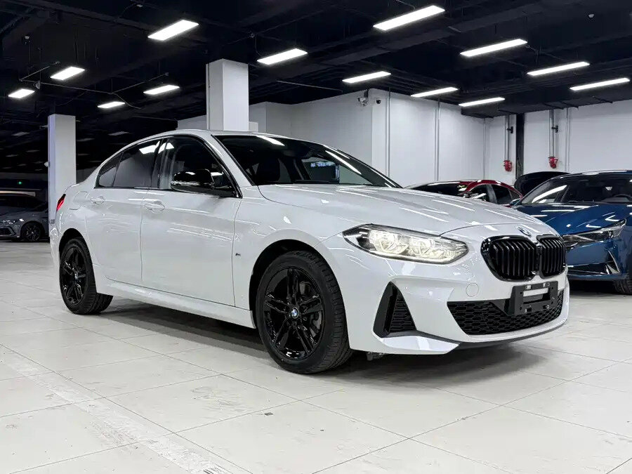 Открыть фотографии: BMW 1 серии III (F52) Рестайлинг