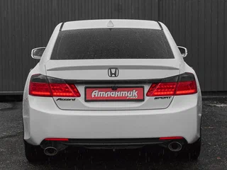 2013 Honda Accord IX, белый, 1370000 рублей, вид 5