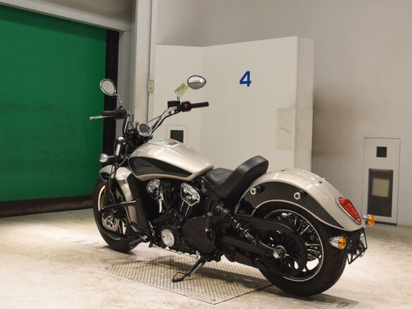 2022 Indian Scout, чёрный, 1100000 рублей - вид 5