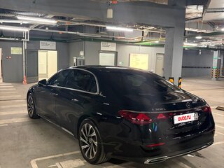 2024 Mercedes-Benz E-Класс Long 300 L VI (W214, S214), чёрный, 7000000 рублей, вид 5