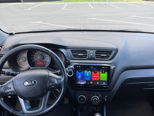 2014 Kia Rio 6-speed III, белый - вид 10