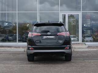 2017 Toyota RAV4 IV (XA40) Рестайлинг, чёрный, 2650000 рублей, вид 4