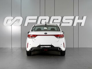 2021 Kia Rio IV Рестайлинг, белый, 1490000 рублей, вид 4