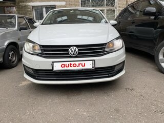 2018 Volkswagen Polo V Рестайлинг, белый, 950000 рублей, вид 3