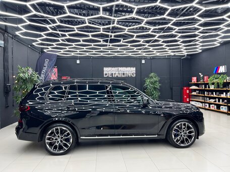 2025 BMW X7 40d I (G07) Рестайлинг, чёрный, 13800000 рублей, вид 5