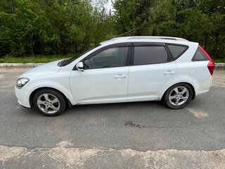 2010 Kia Ceed I Рестайлинг, белый, 410000 рублей, вид 4