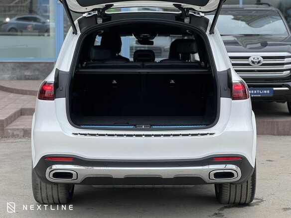 2025 Mercedes-Benz GLS 450 II (X167) Рестайлинг, белый, 18990000 рублей - вид 36