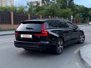2019 Volvo V60 II, чёрный, 2400000 рублей, вид 3