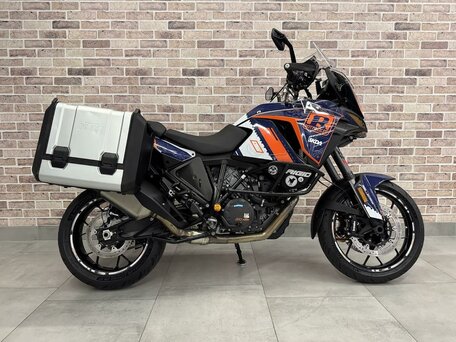 2017 KTM 1290 Super Adventure S, чёрный, 1163000 рублей, вид 1