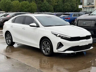 2023 Kia K3 II (China Market) Рестайлинг, белый, 1450004 рублей, вид 3