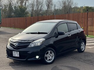 2011 Toyota Vitz III (XP130), чёрный, 540000 рублей, вид 4