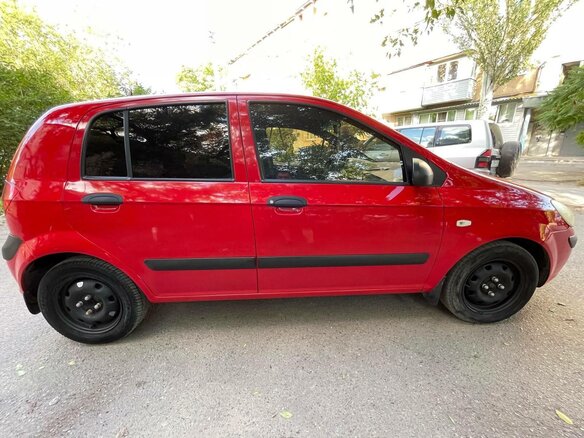 2007 Hyundai Getz I Рестайлинг, красный, 400000 рублей - вид 5