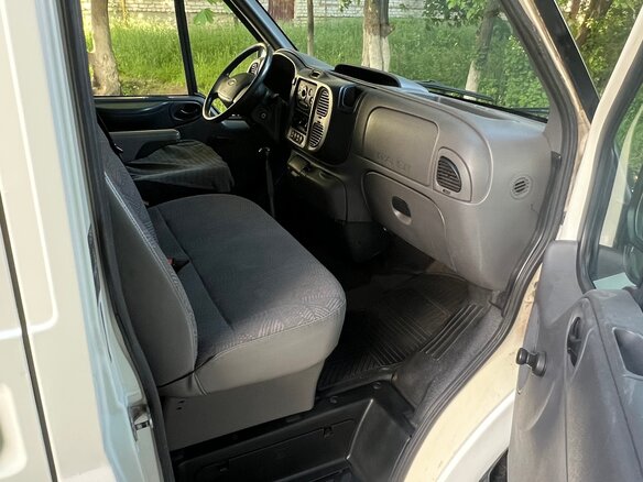 2002 Ford Transit, белый, 630000 рублей - вид 22