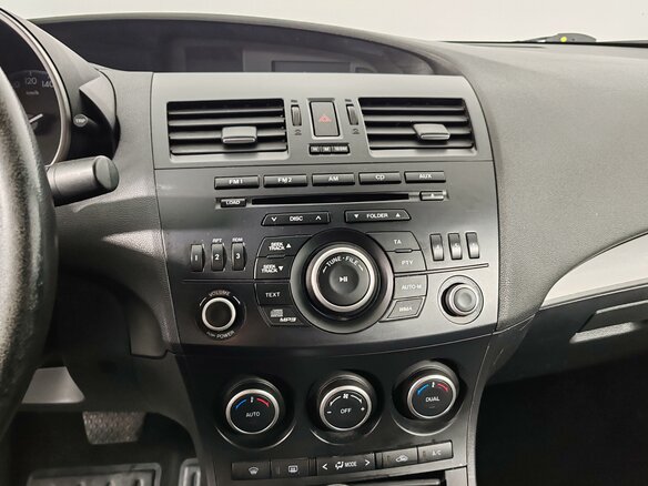 2012 Mazda 3 II (BL) Рестайлинг, белый, 799000 рублей - вид 14