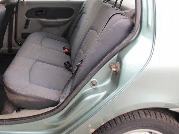 2004 Renault Symbol I Рестайлинг, зелёный, 129000 рублей - вид 8