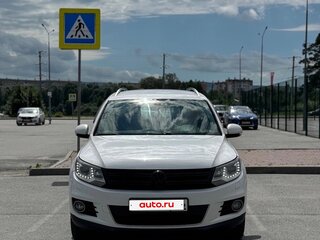 2012 Volkswagen Tiguan I Рестайлинг, белый, 1250000 рублей, вид 2