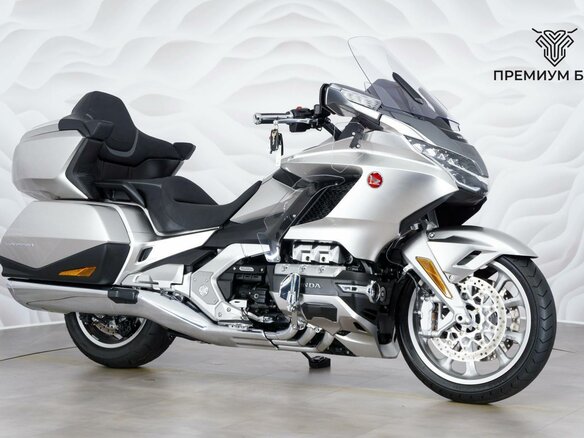 2024 Honda GL 1800 Gold Wing, серый, 3177000 рублей - вид 4